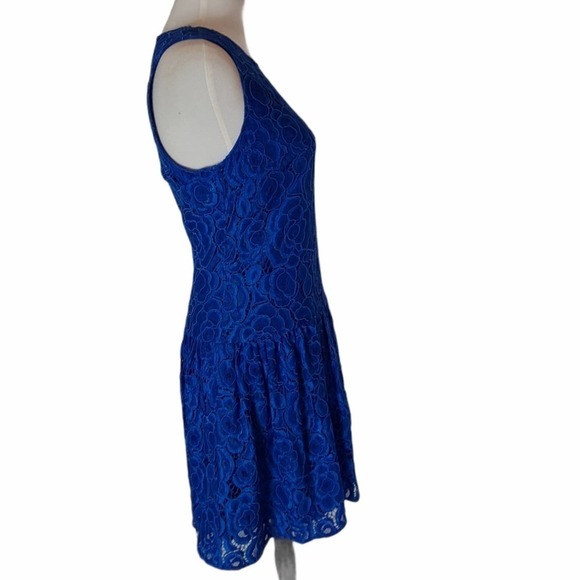CeCe Blue Lace Fit & Flare Mini Dress Size 2 Preowned - Picture 5 of 9